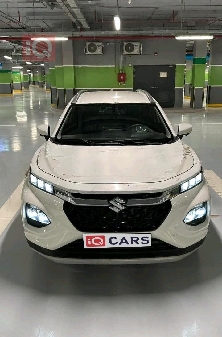 Suzuki Fronx
